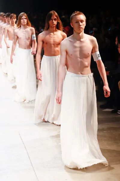 Look 47